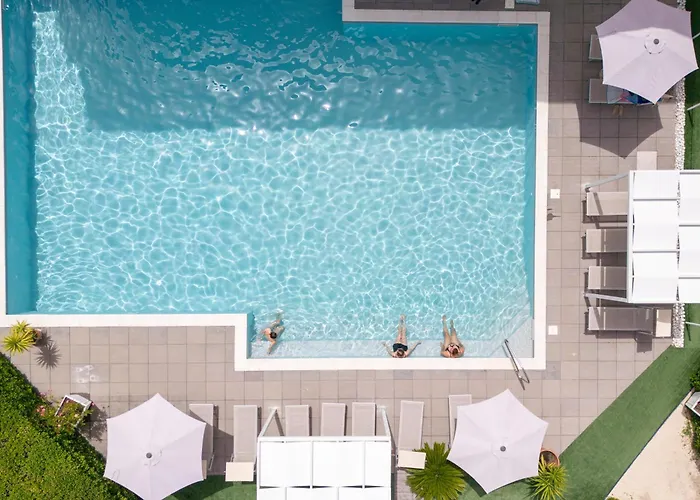 Kon Tiki Hotell Numana