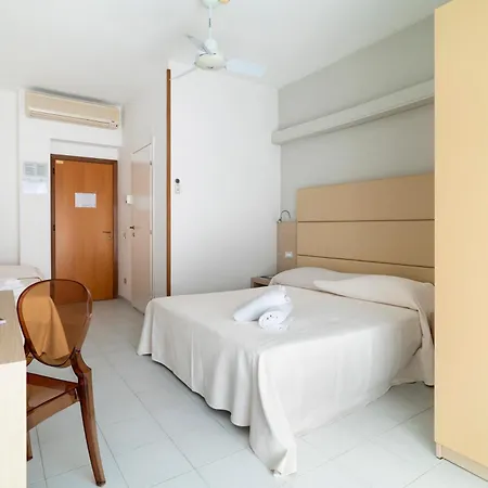 Kon Tiki Otel 3*